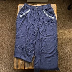 Roxy wide-leg pants size L